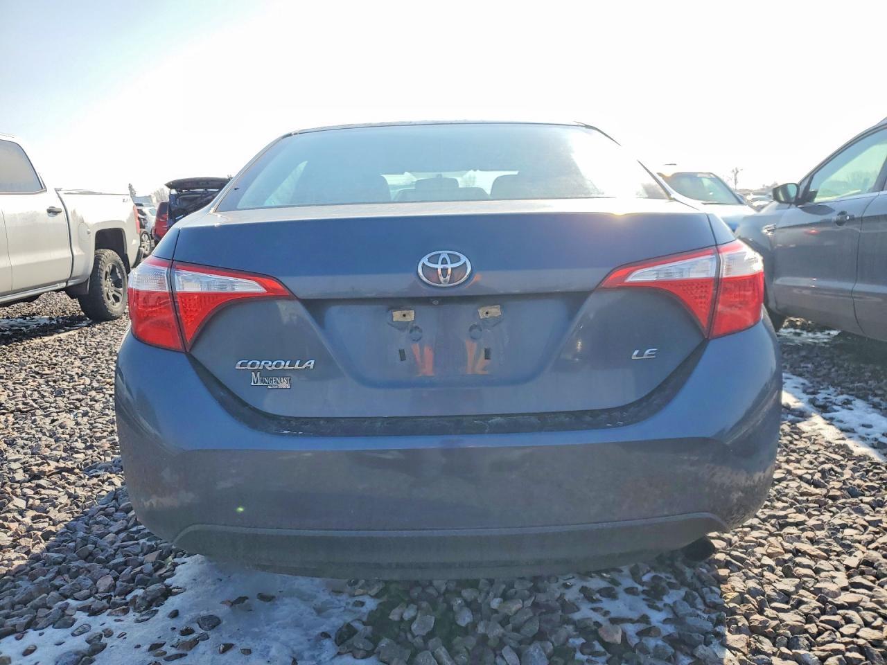 2015 TOYOTA COROLLA