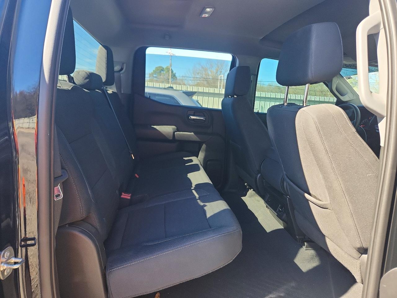 2023 CHEVROLET Silverado