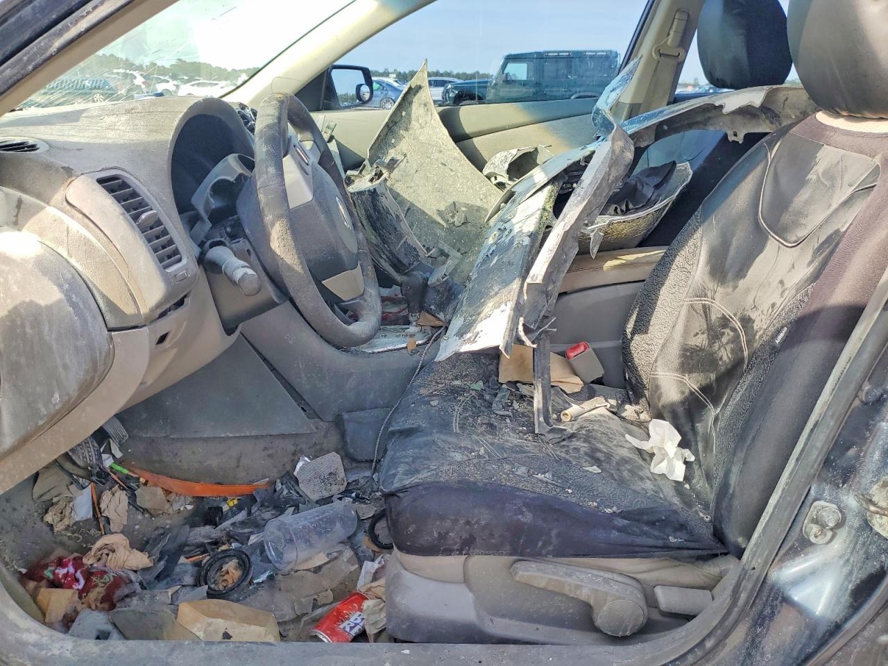 2010 NISSAN ALTIMA