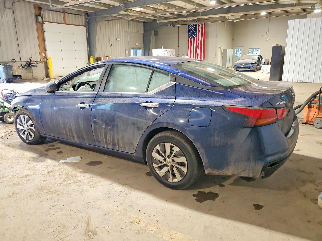 2022 NISSAN ALTIMA