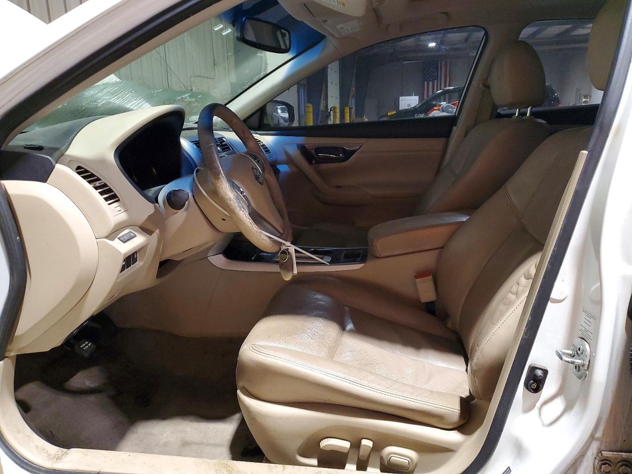 2014 NISSAN