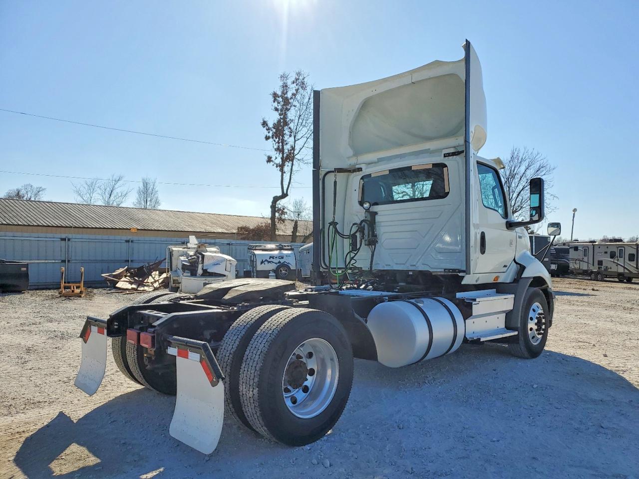 2019 INTERNATIONAL Rh613