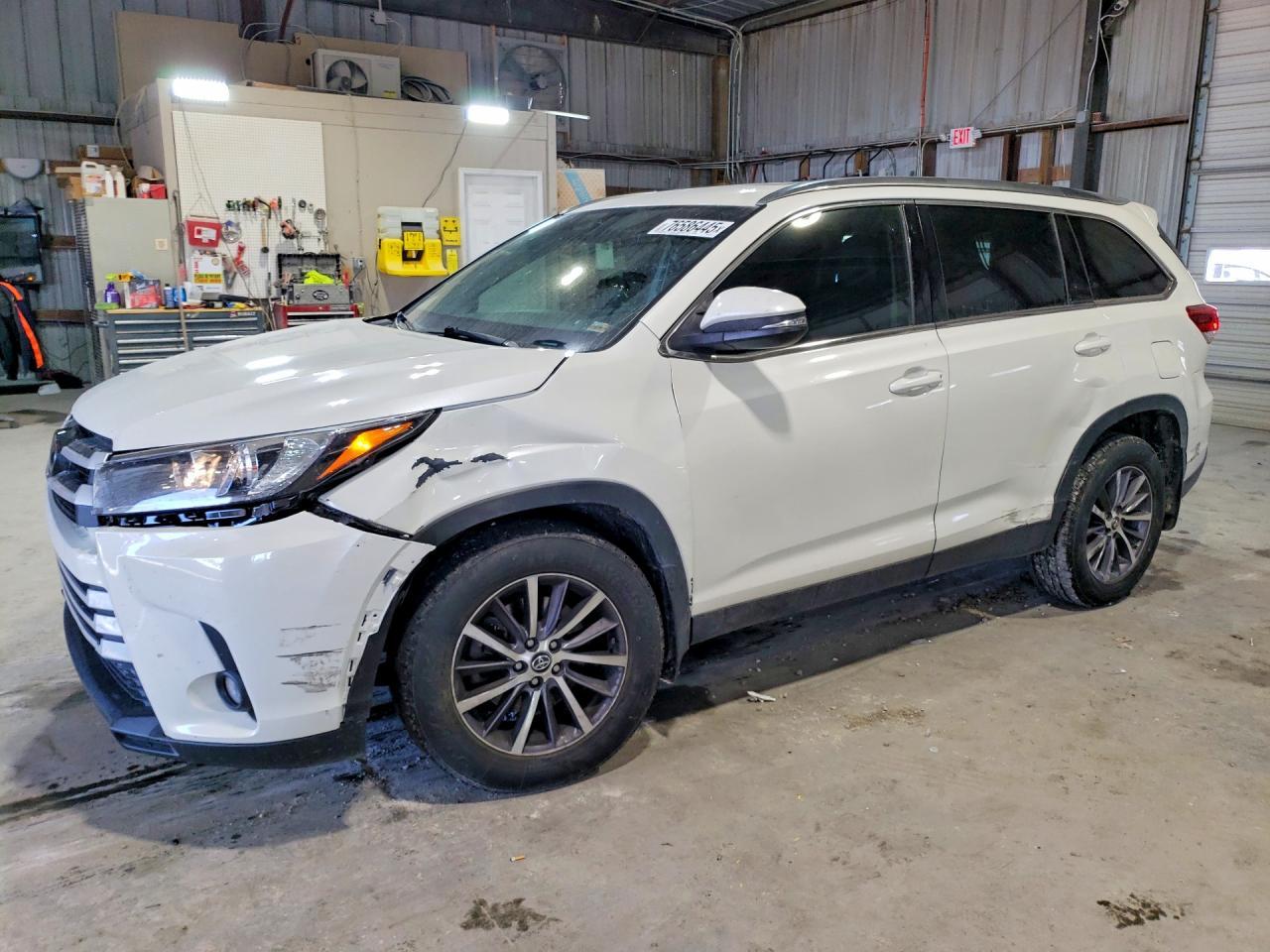 2019 TOYOTA HIGHLANDER
