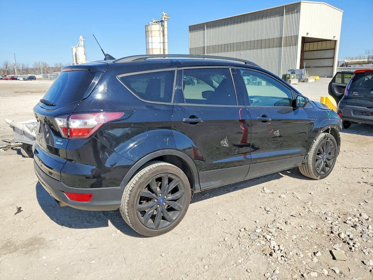 2018 FORD ESCAPE