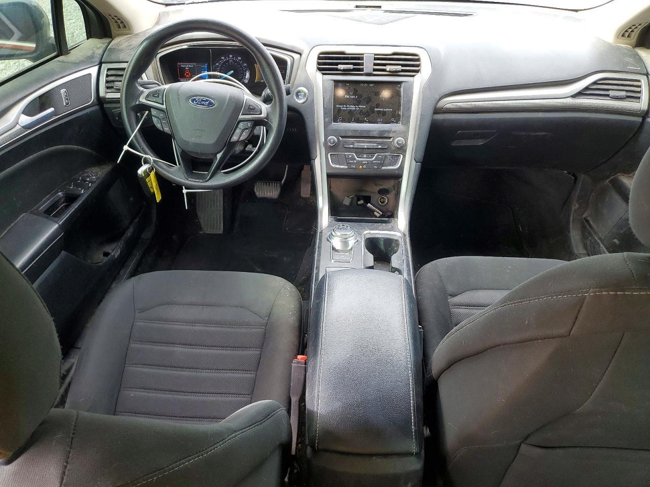 2017 FORD FUSION
