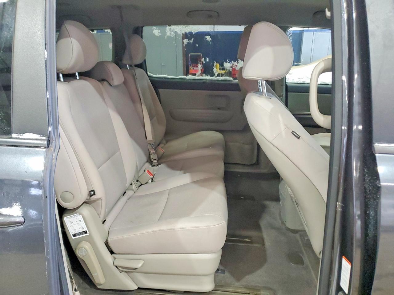 2016 KIA SEDONA