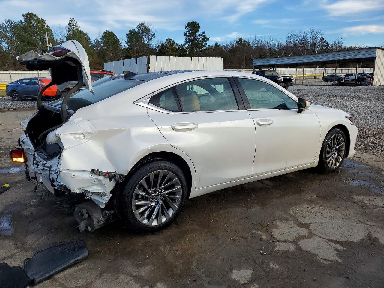 2024 LEXUS ES 350