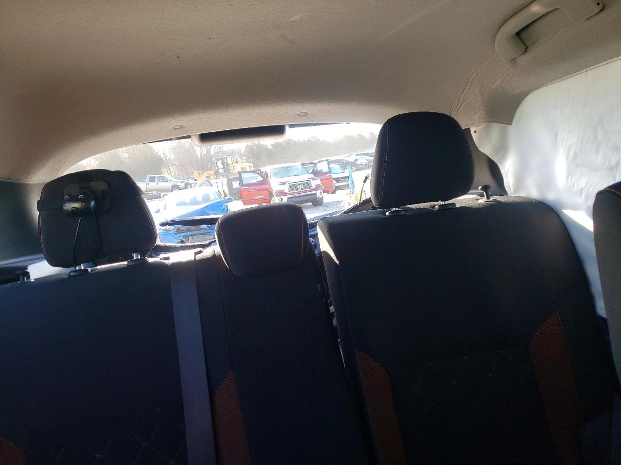 2019 NISSAN KICKS