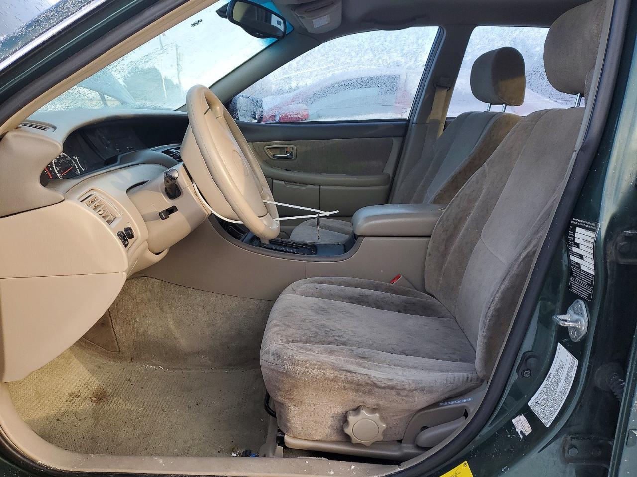 2001 TOYOTA Avalon