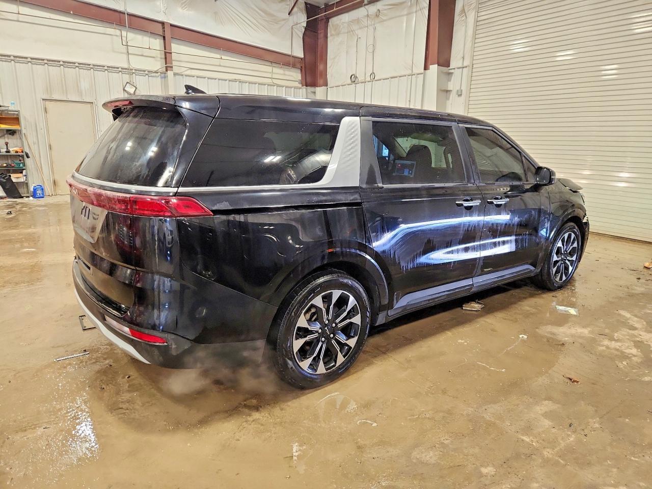 2022 KIA Carnival
