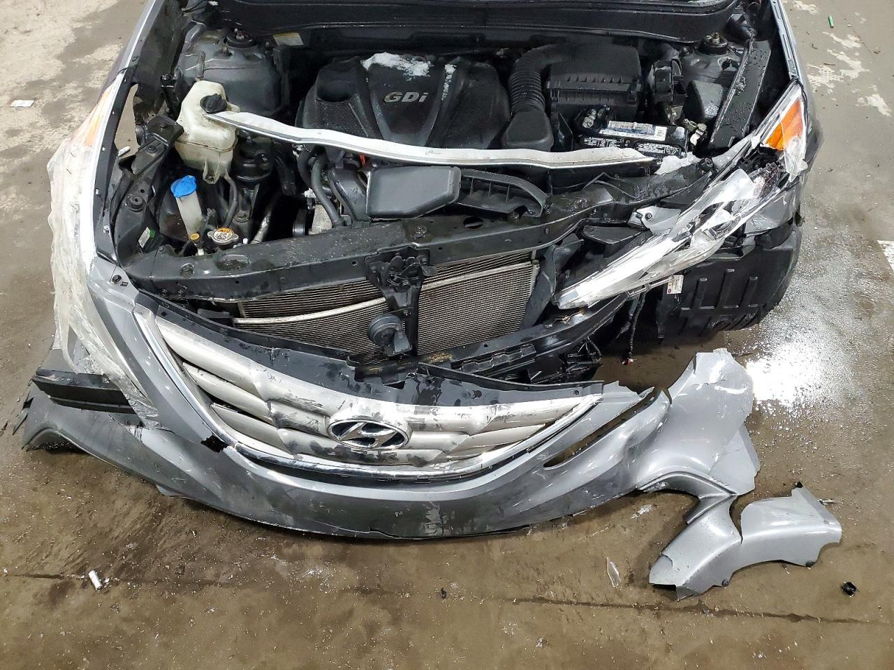 2013 HYUNDAI SONATA