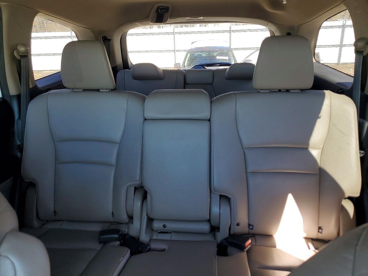 2017 HONDA PILOT