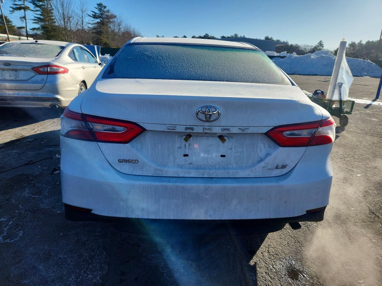 2018 TOYOTA CAMRY