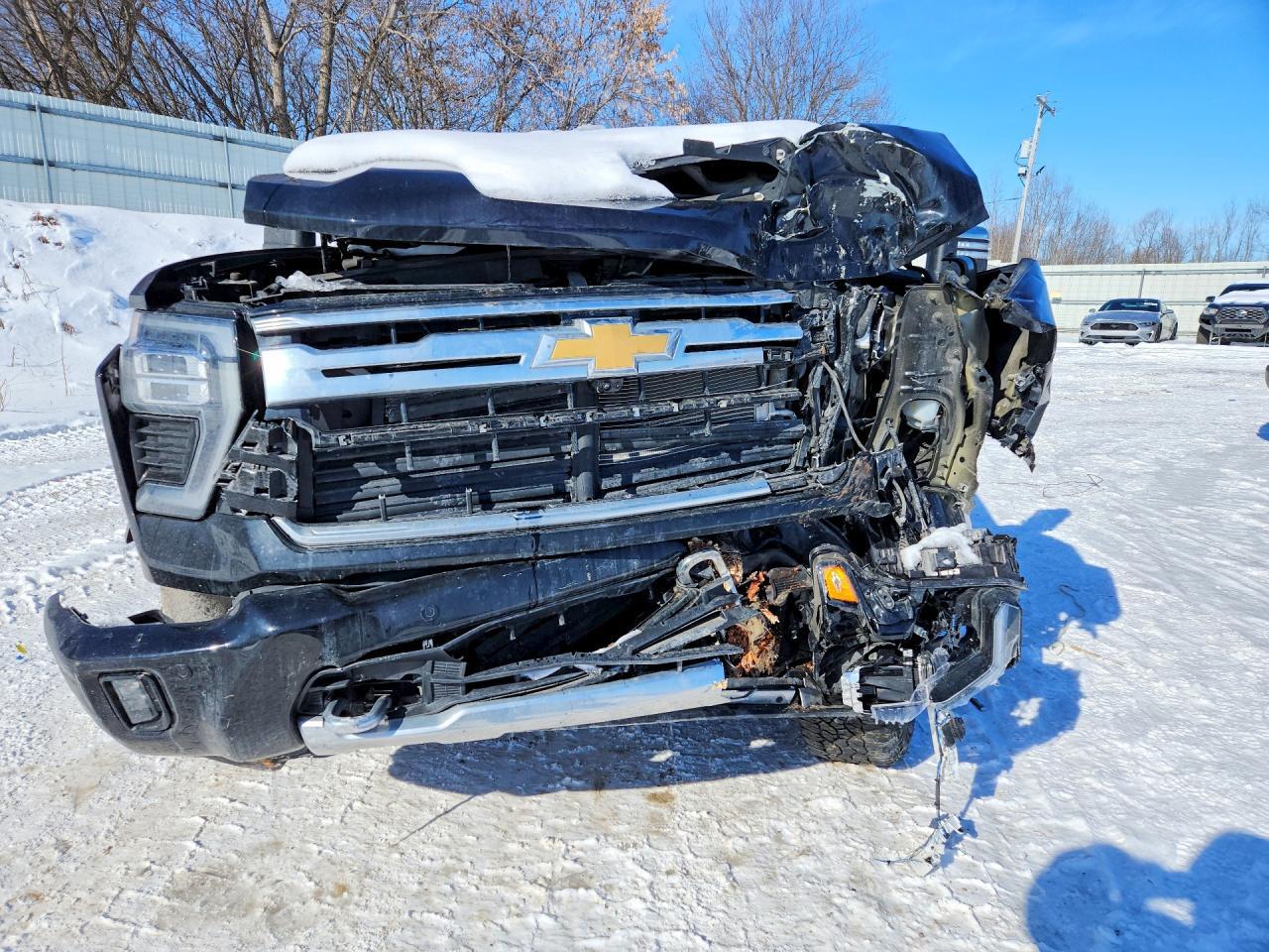 2024 CHEVROLET Silverado