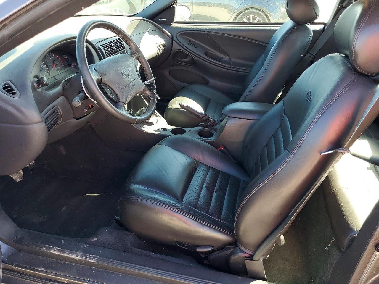 2003 FORD MUSTANG