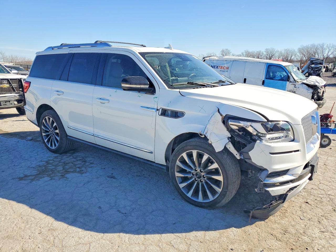 2021 LINCOLN Navigator