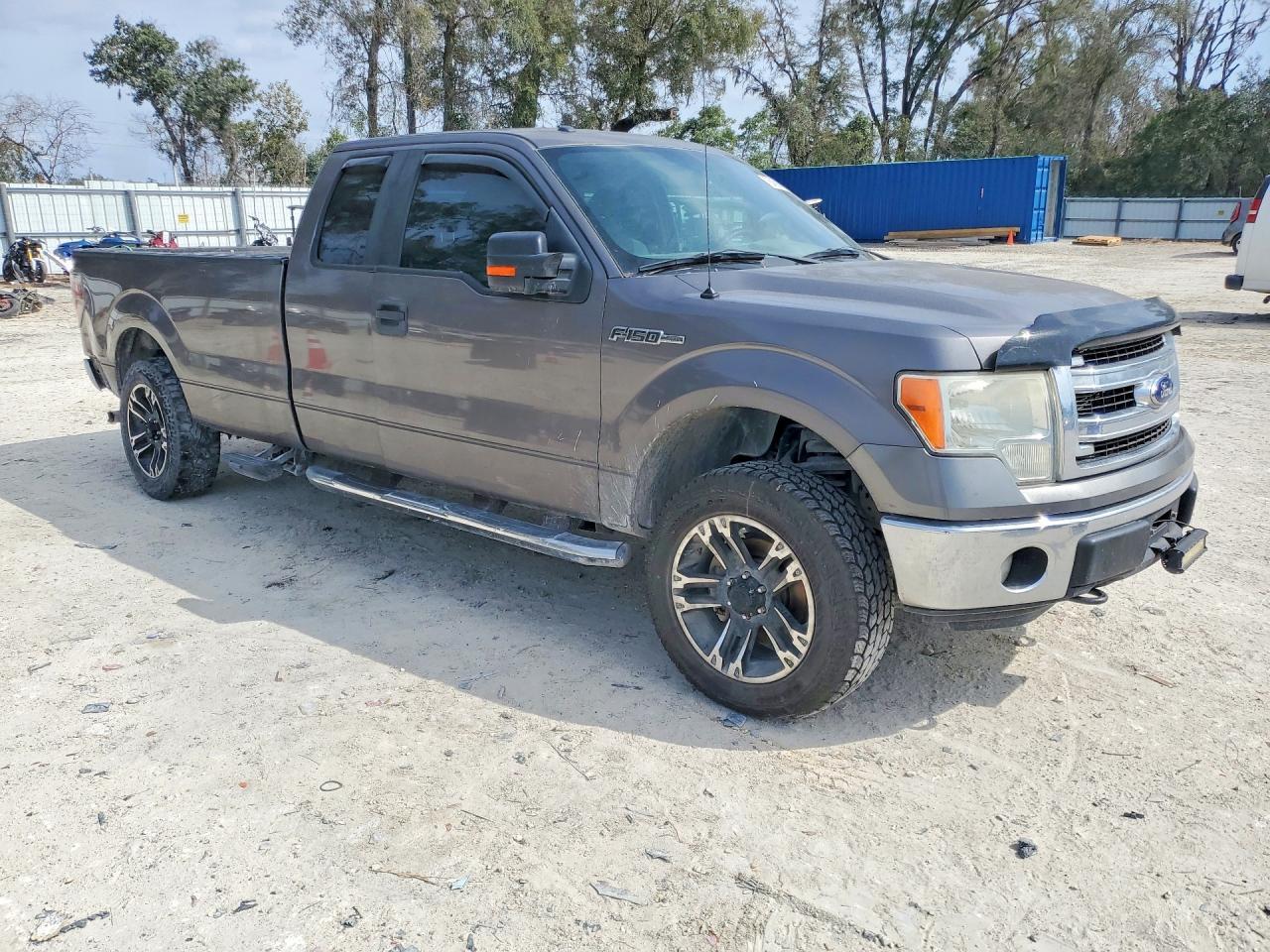 2014 FORD F-150
