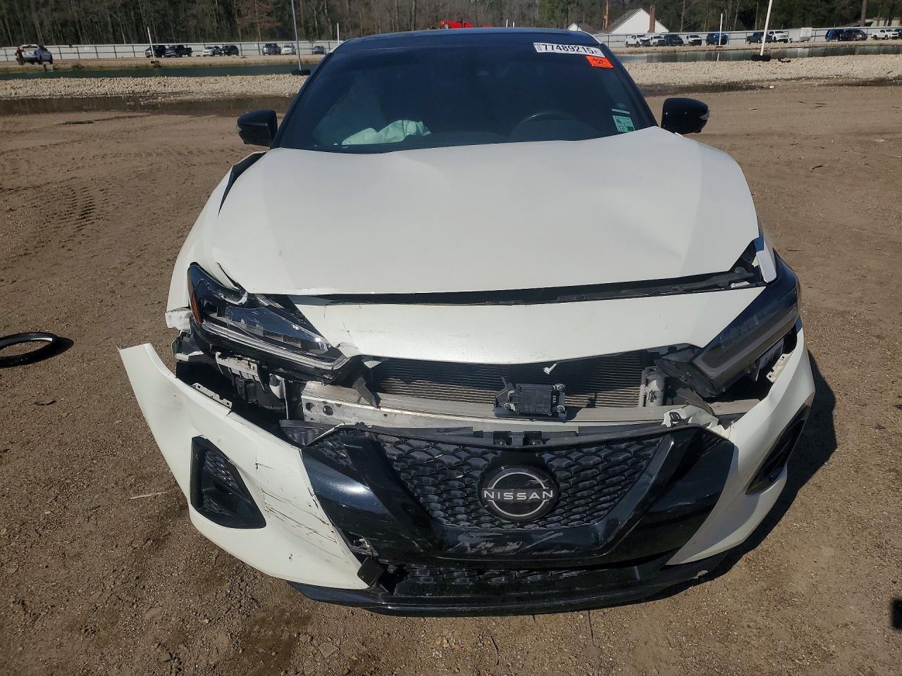 2023 NISSAN Maxima