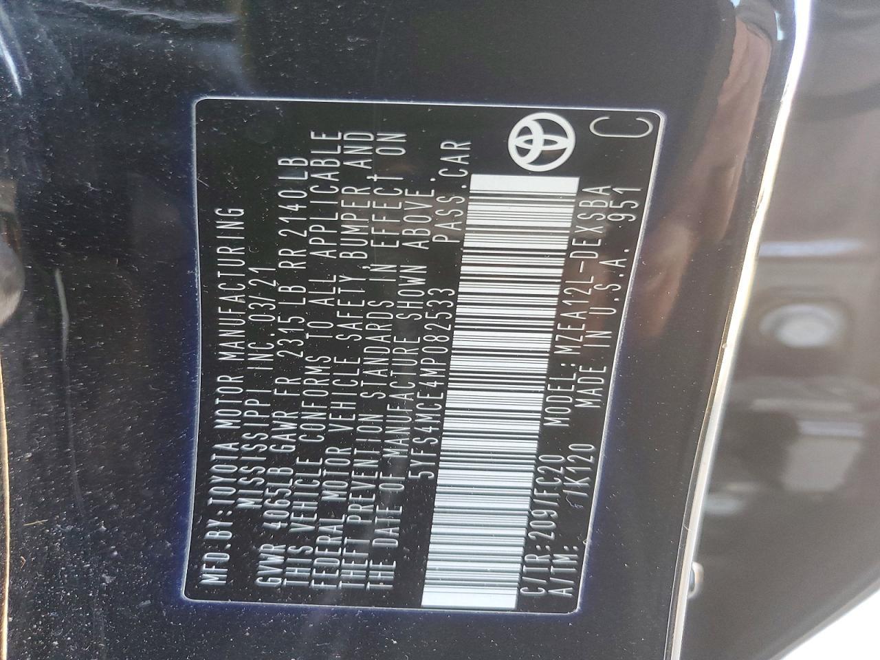 2021 TOYOTA COROLLA
