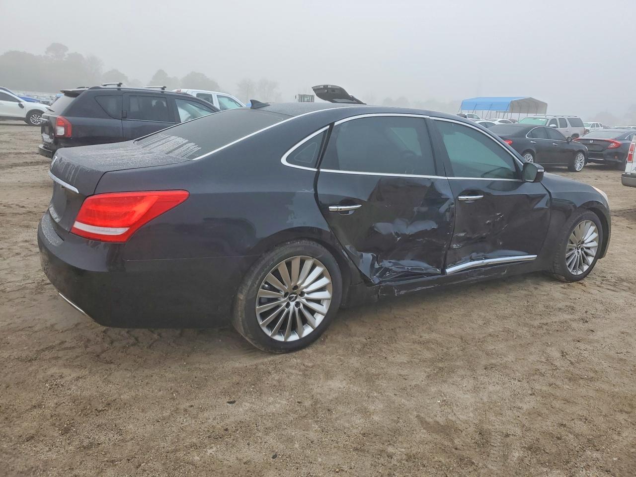 2014 HYUNDAI Equus