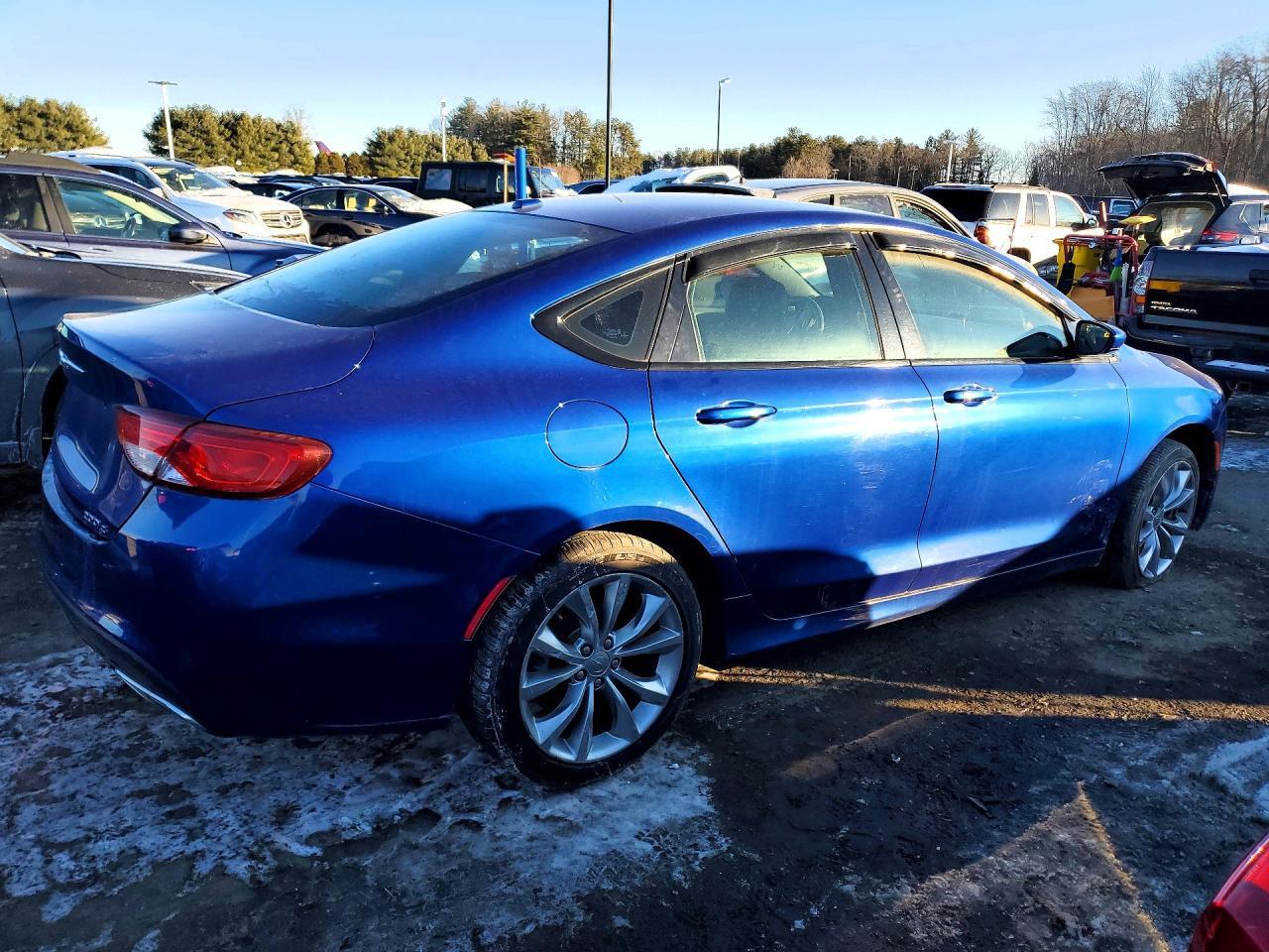 2015 CHRYSLER 200