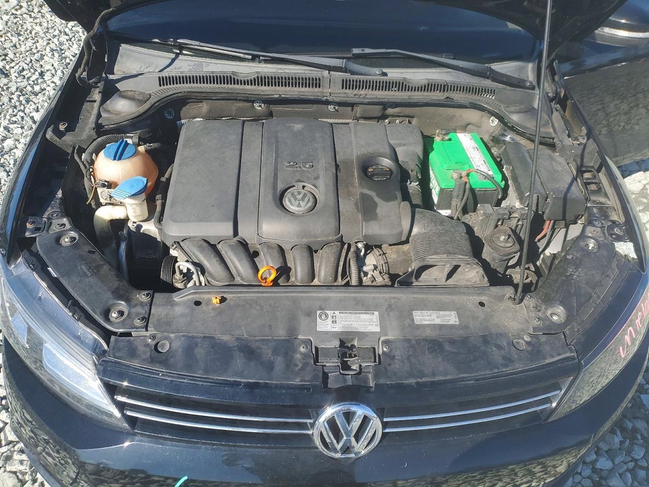 2013 VOLKSWAGEN JETTA