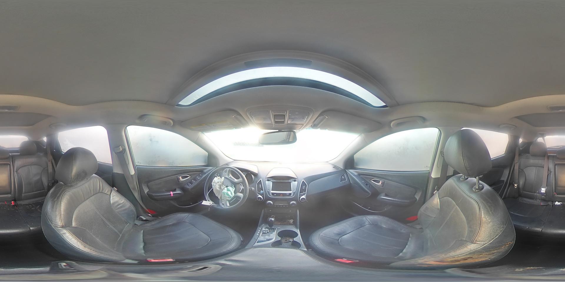 2012 HYUNDAI TUCSON