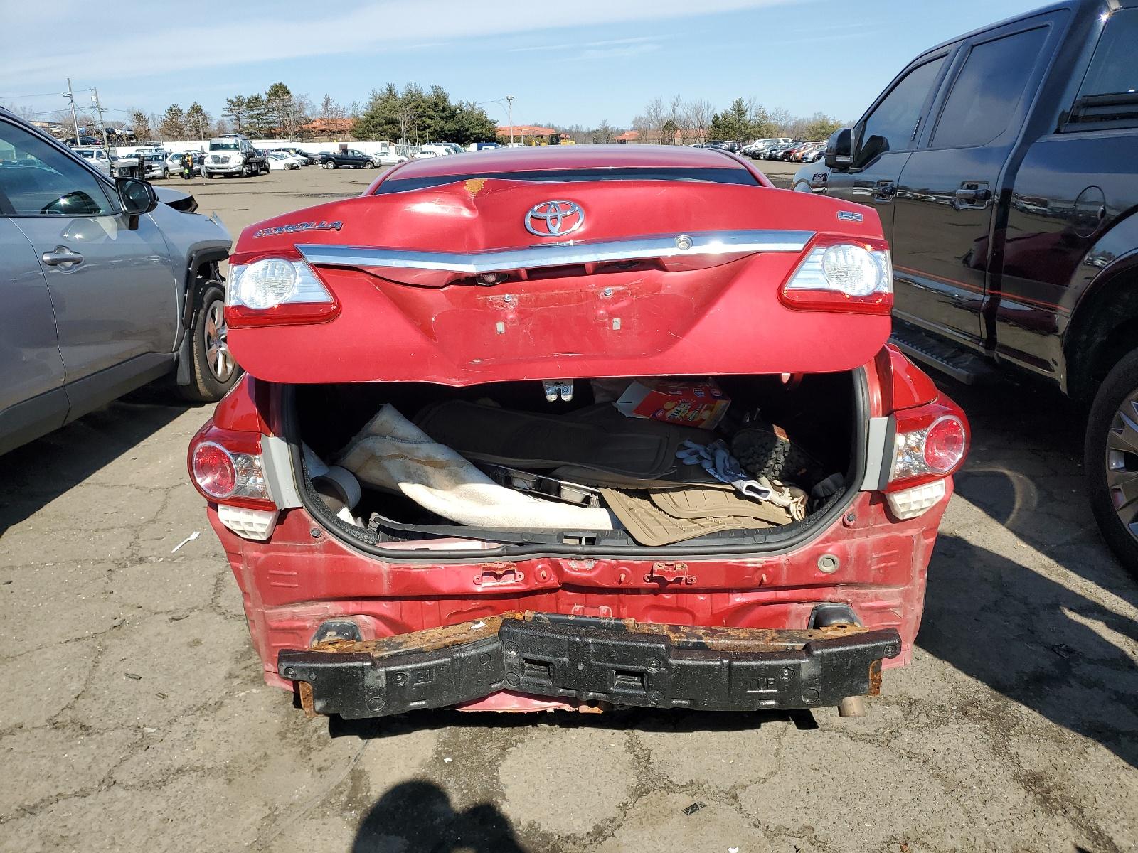 2013 TOYOTA COROLLA