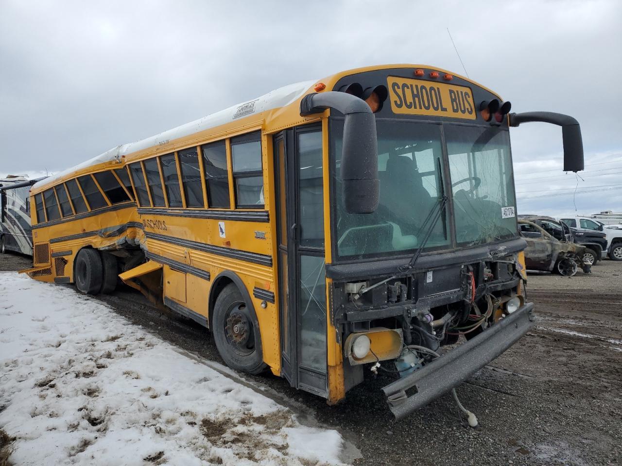 2019 THOMAS SCHOOL BUS