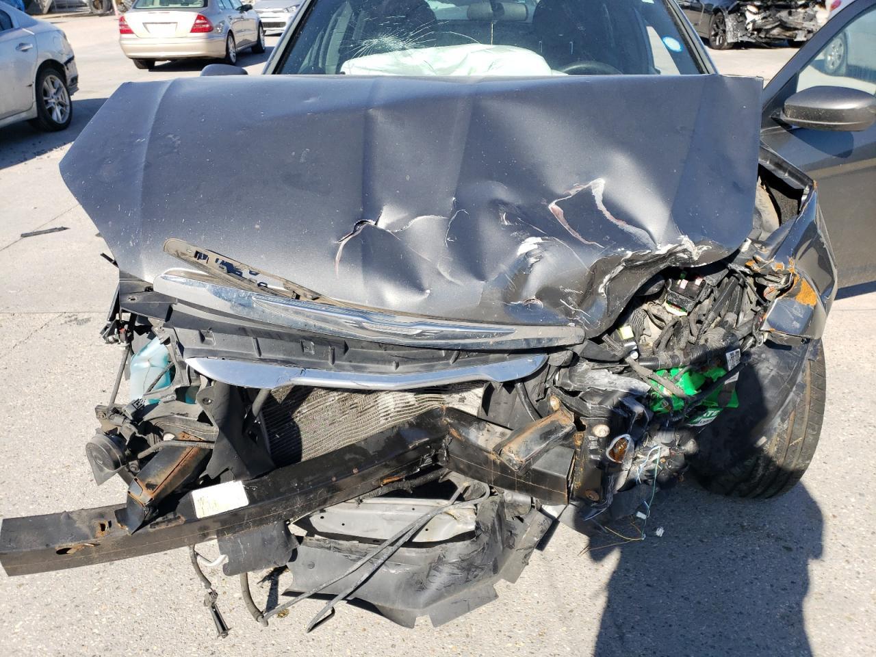 2012 CHRYSLER 200