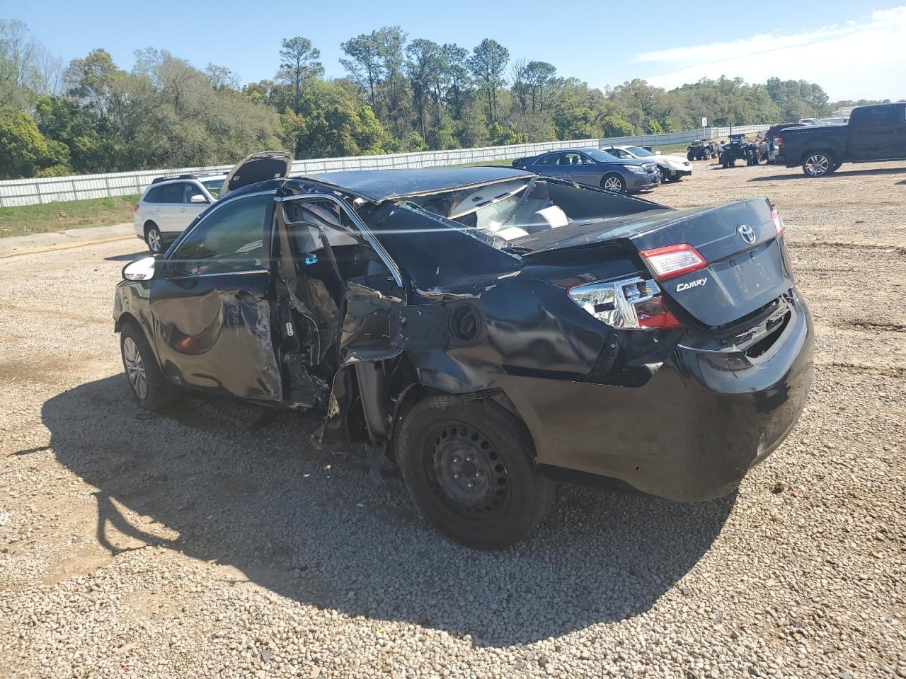 2013 TOYOTA CAMRY