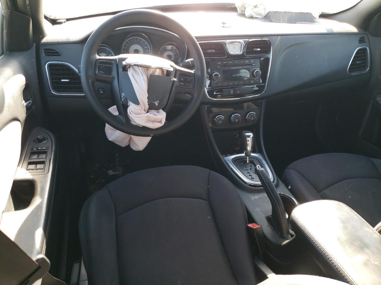 2012 CHRYSLER 200