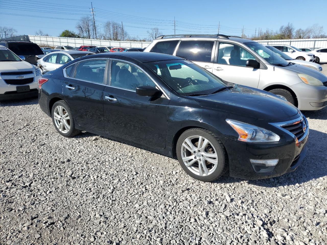 2013 NISSAN ALTIMA
