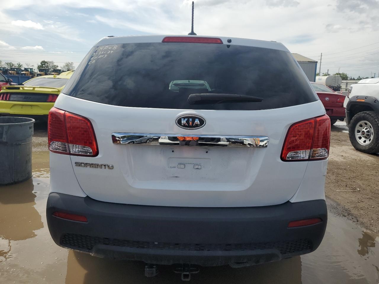 2013 KIA SORENTO