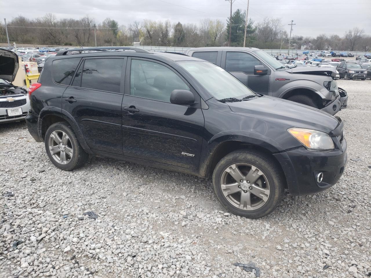 2011 TOYOTA RAV4