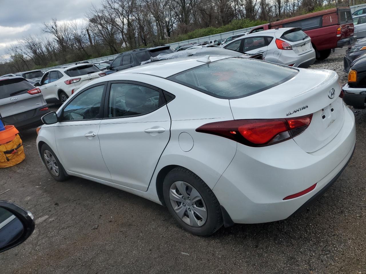 2016 HYUNDAI ELANTRA