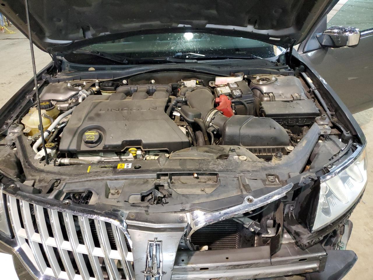2011 LINCOLN MKZ