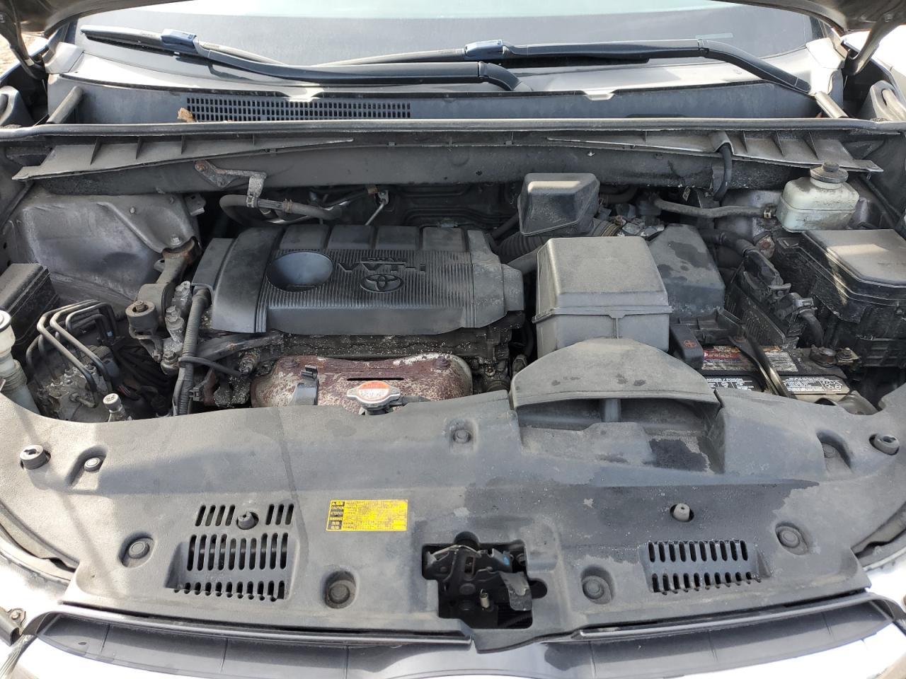 2016 TOYOTA HIGHLANDER