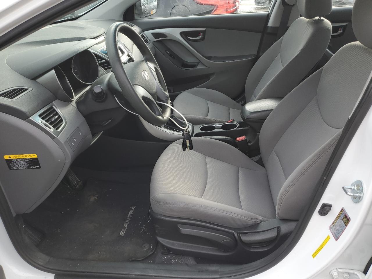 2016 HYUNDAI ELANTRA