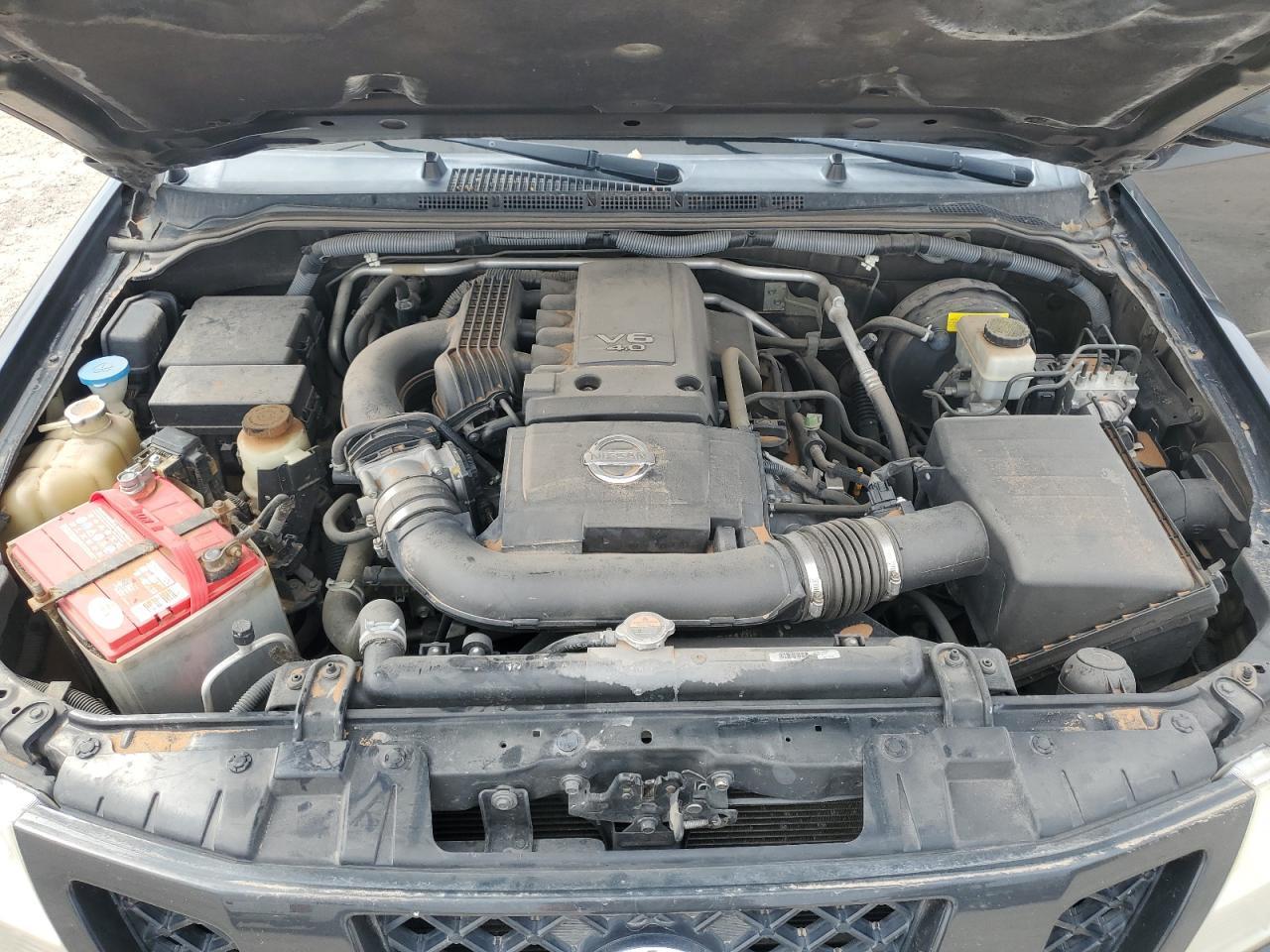 2012 NISSAN Frontier