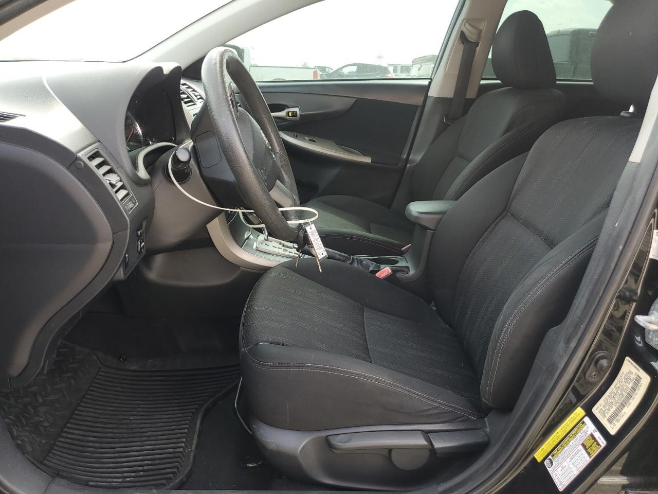 2013 TOYOTA COROLLA