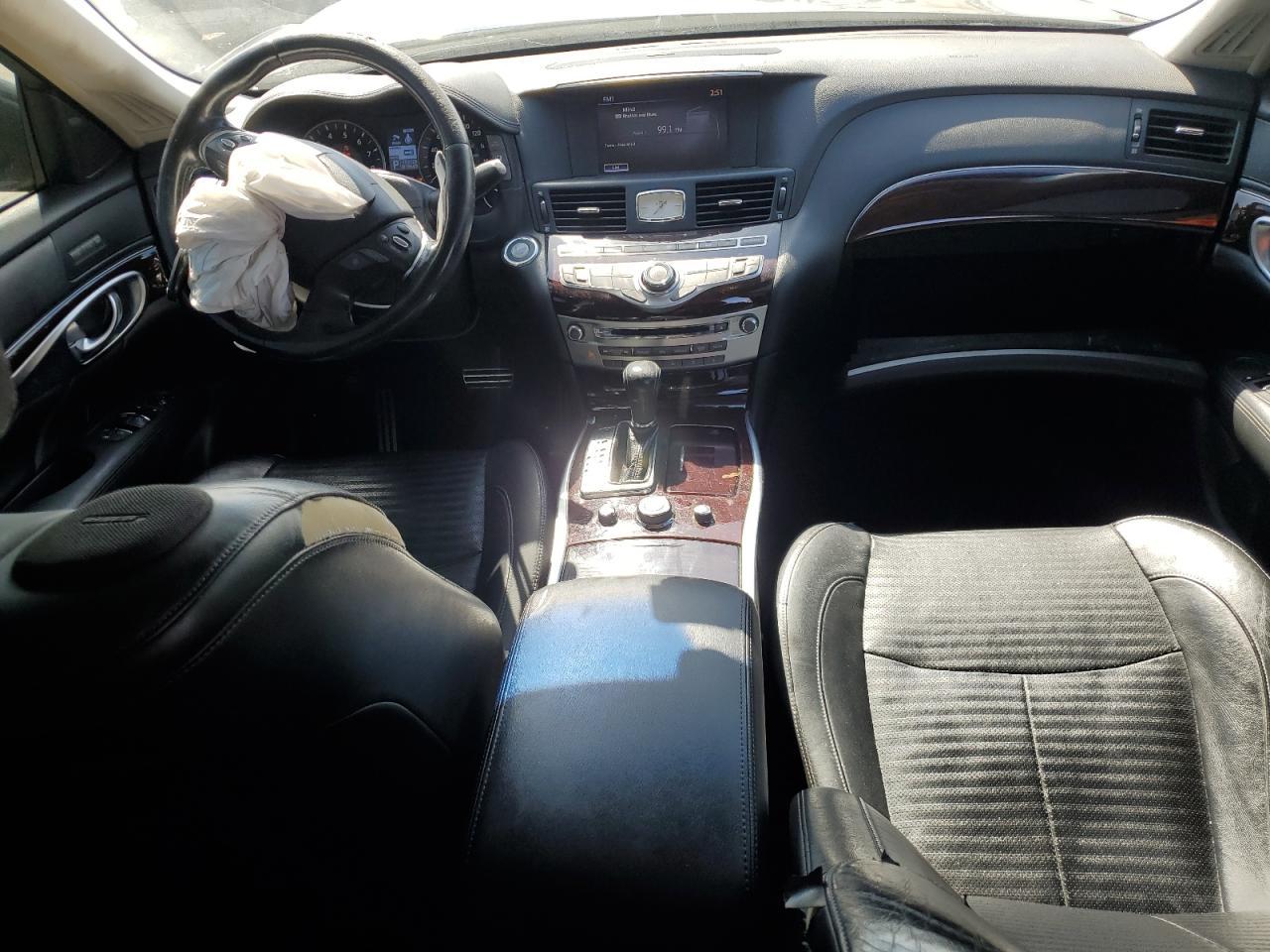 2012 INFINITI M37