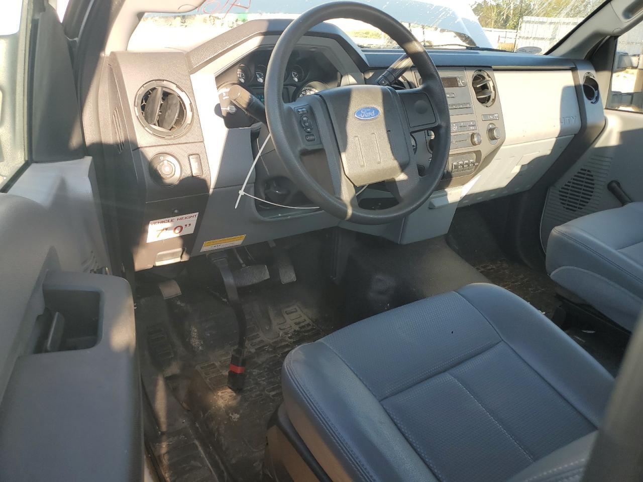 2013 FORD F-250