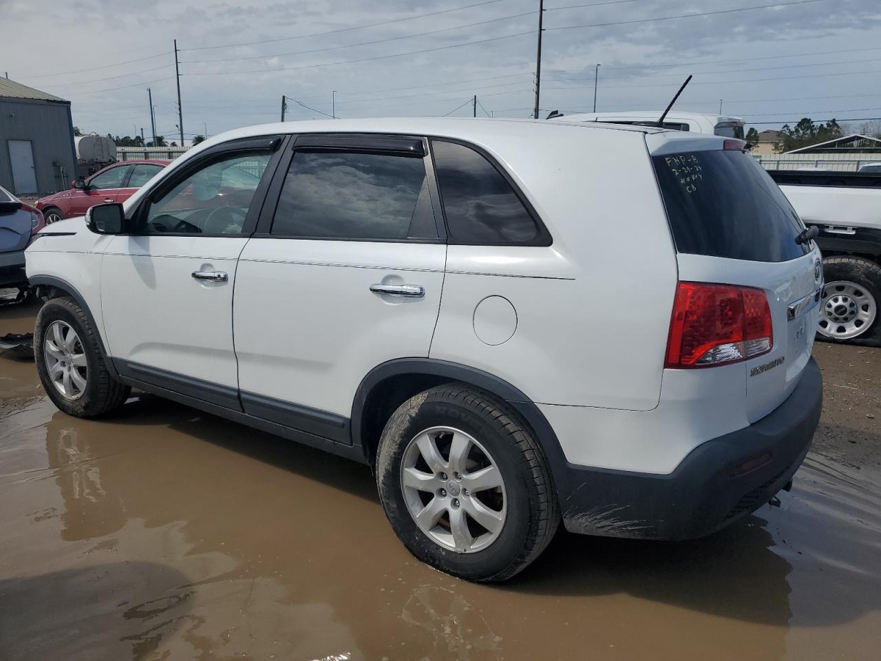 2013 KIA SORENTO