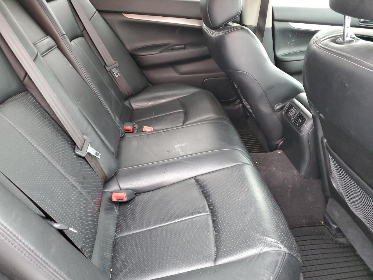2012 INFINITI G37