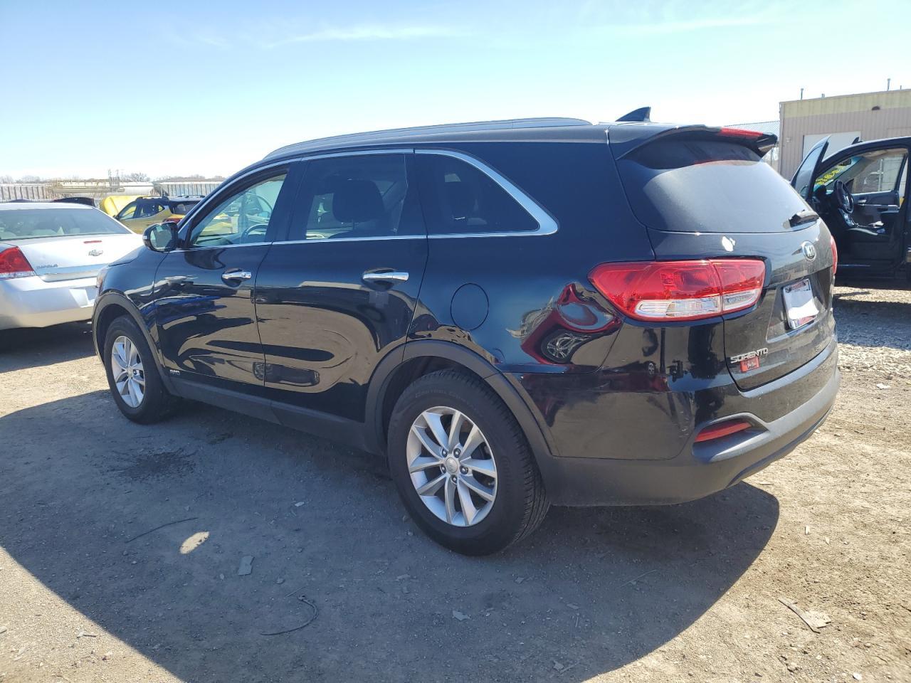 2016 KIA SORENTO