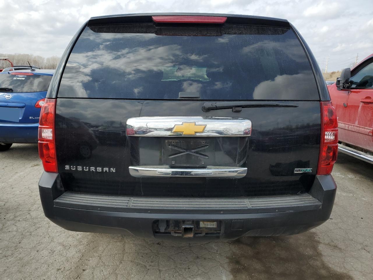 2012 CHEVROLET Suburban