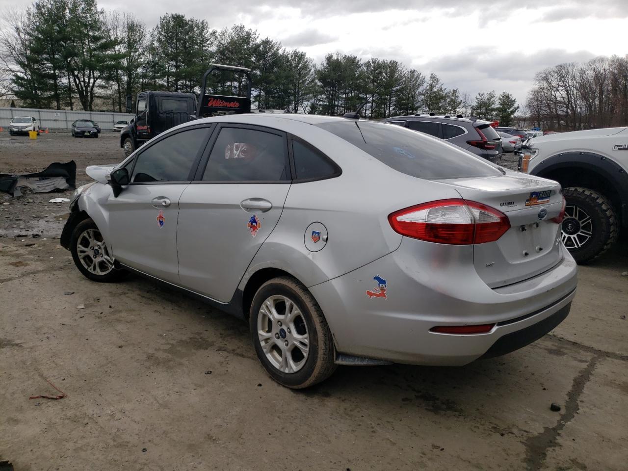 2015 FORD Fiesta