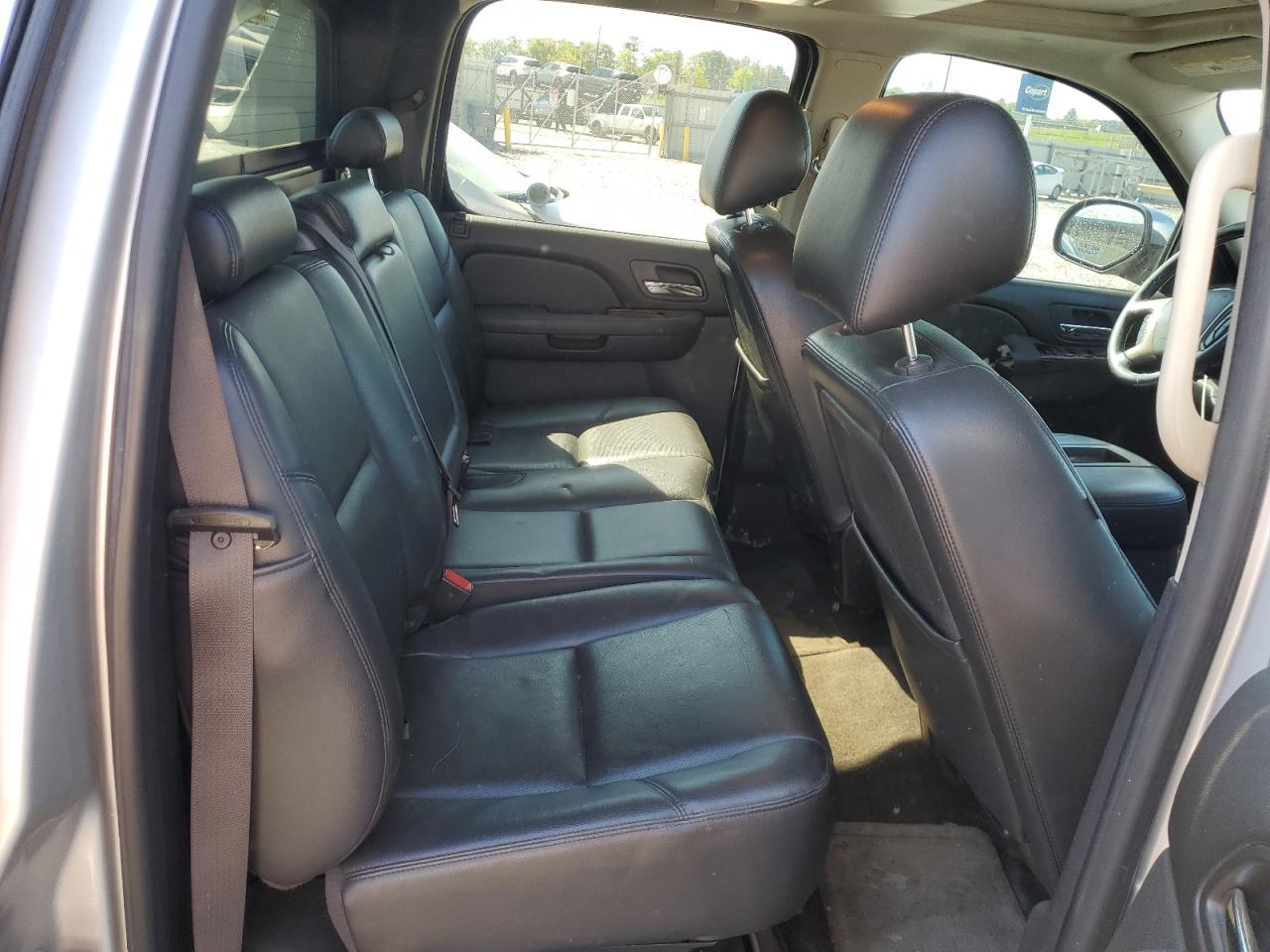 2013 CHEVROLET Avalanche