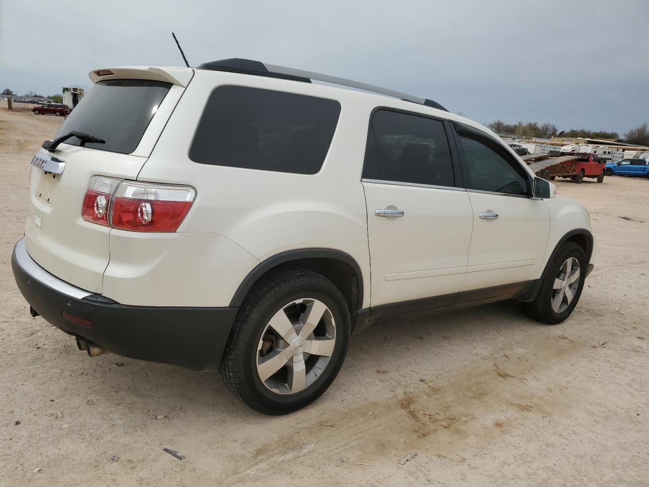 2011 GMC ACADIA